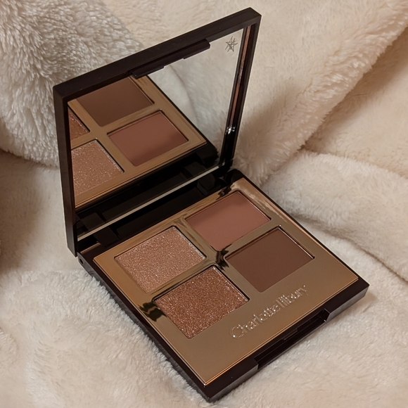 Charlotte Tilbury Pillow Talk Dreams Luxury Eyeshadow Palette | 6 g - Picture 2 of 3